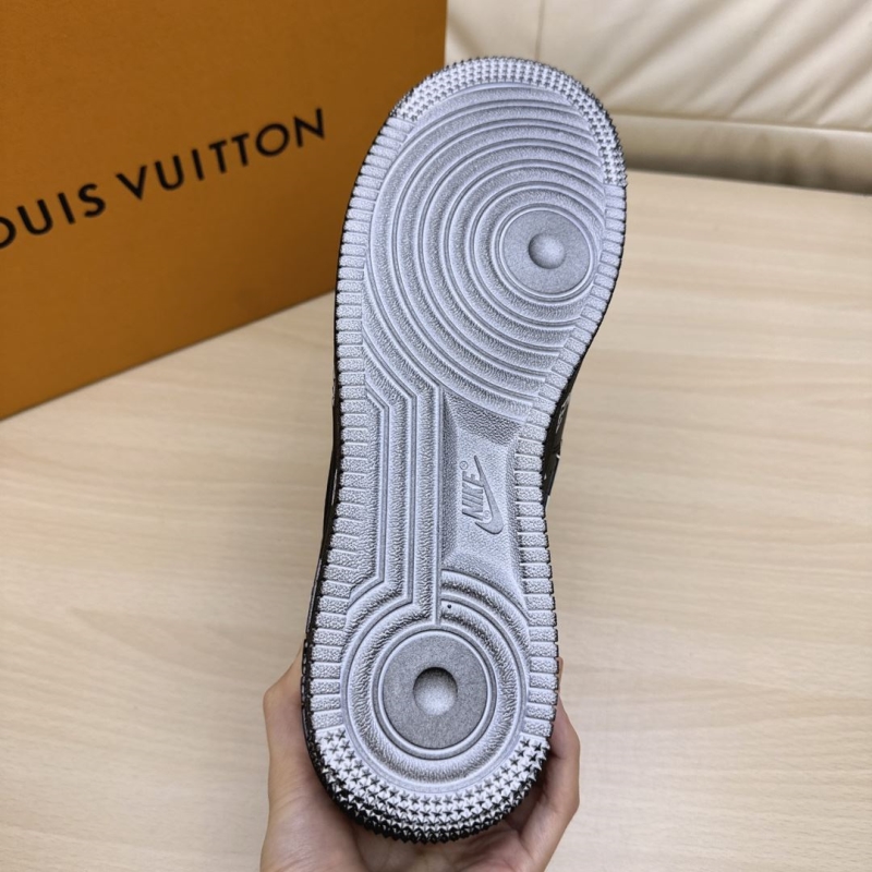 Louis Vuitton Sneakers